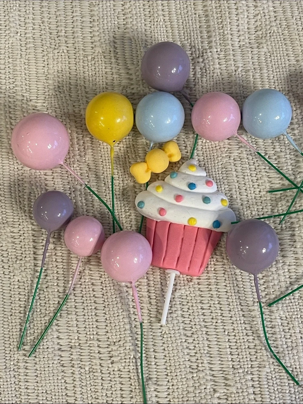 NEW Party Cake Picks Set with Cupcakes and Pastel Balloons/Balls🌺